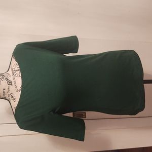 Beautiful Emerald Green Lafayette 148 Elbow Sleeve Scoop Back Tee Size P.